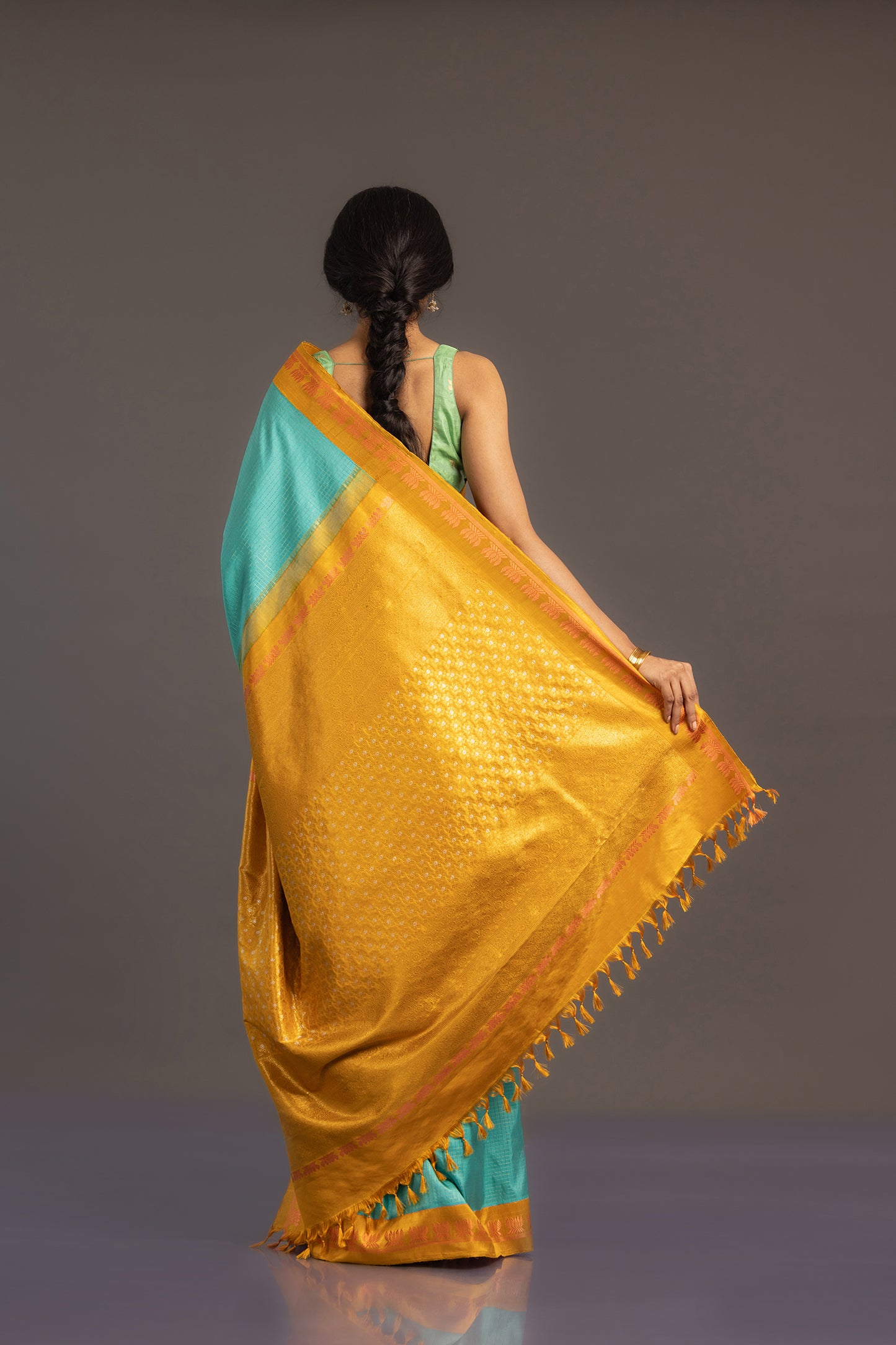 Mugdha