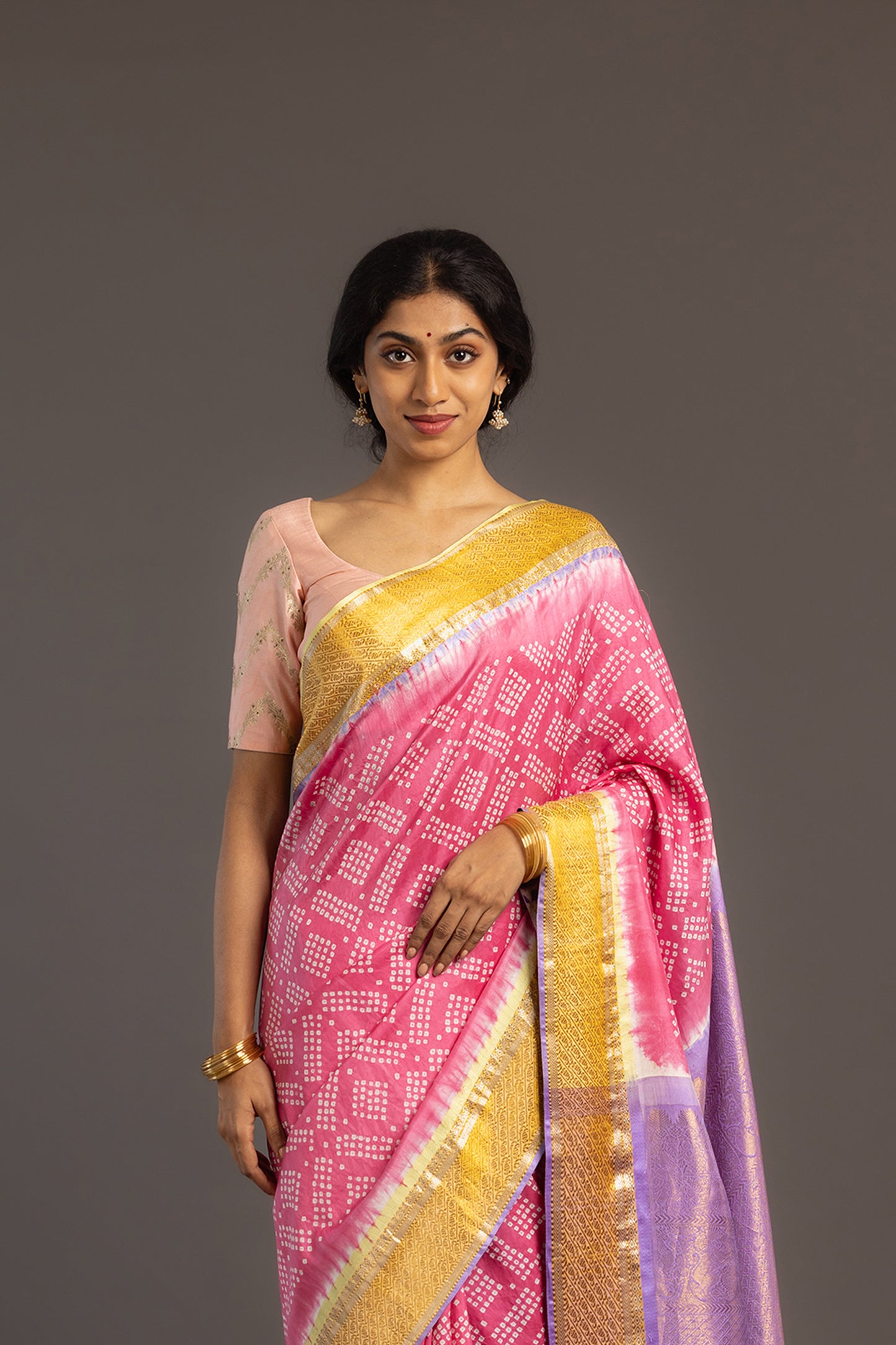 Aadhavi