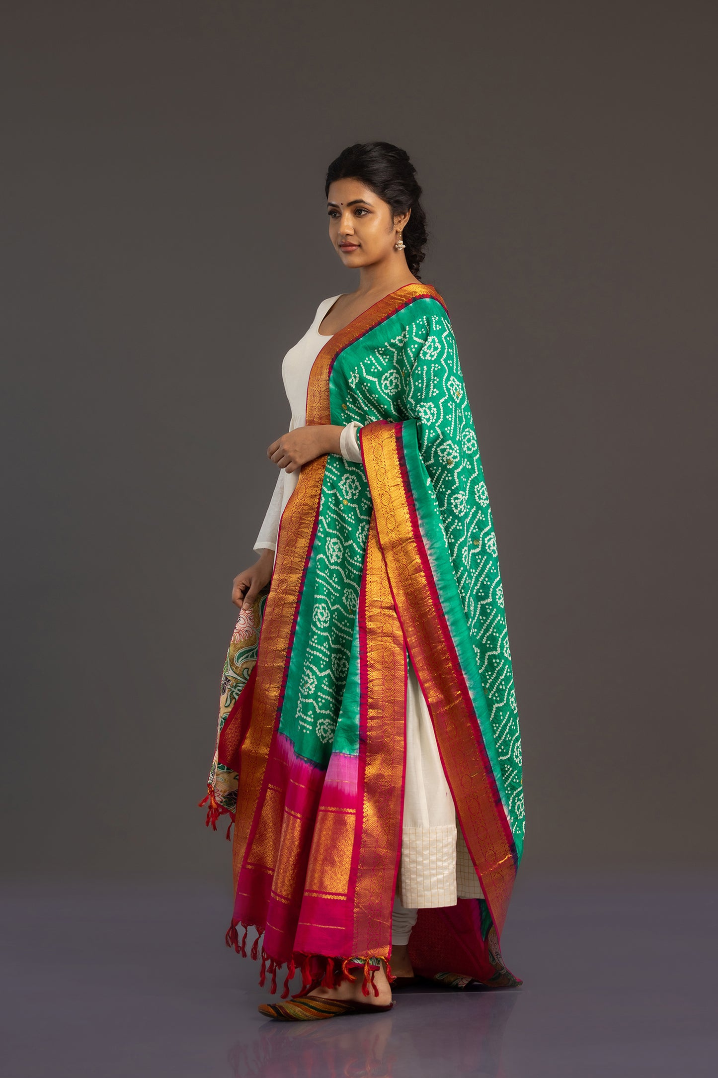 Dhaarini