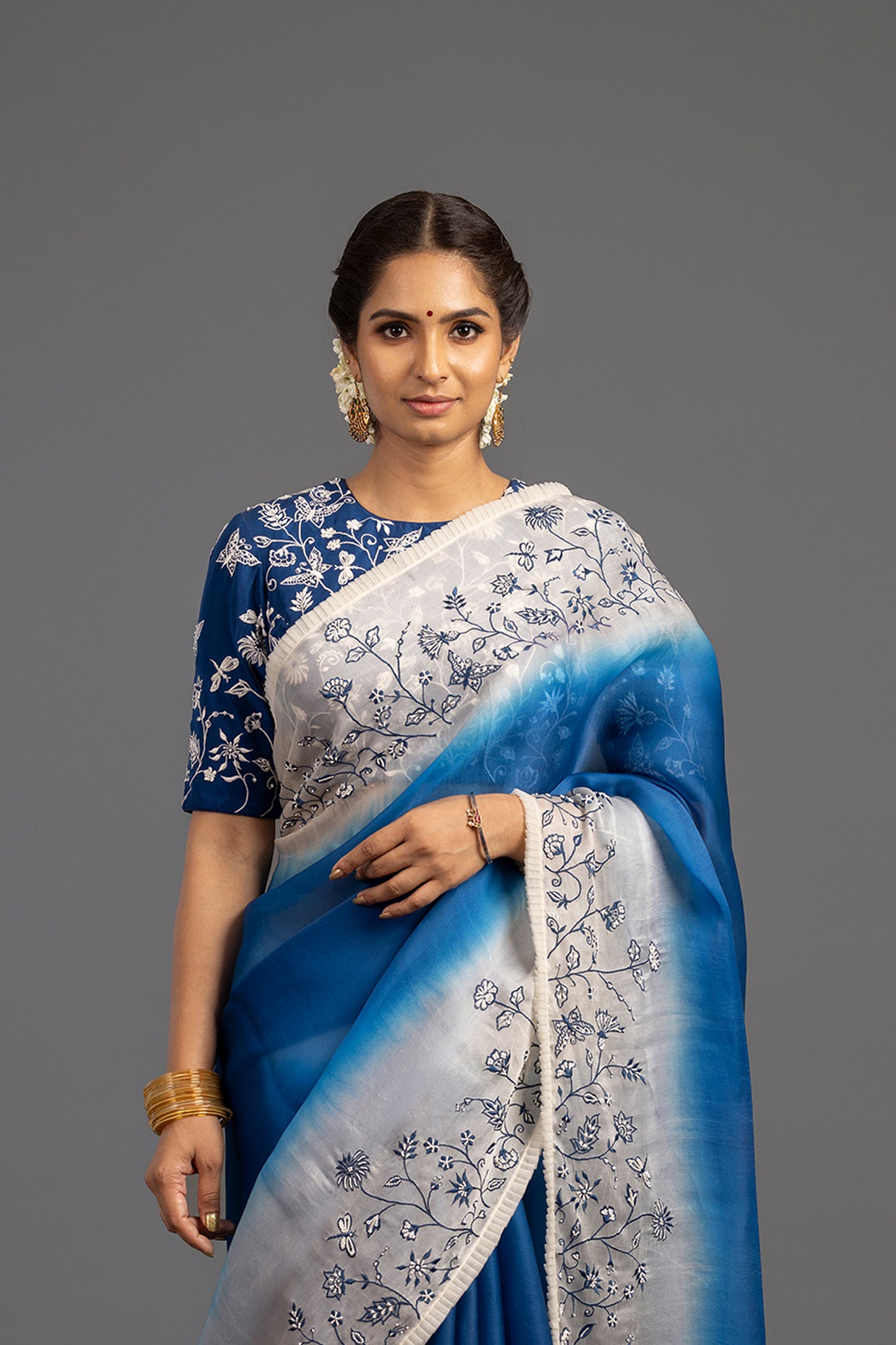 Avya
