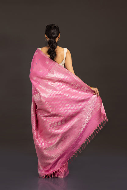 Ekta