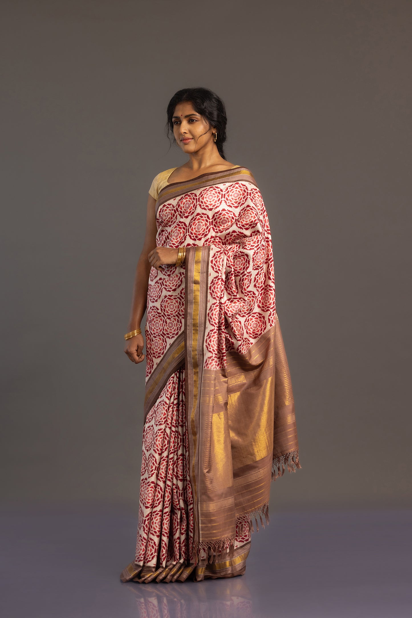 Aadarshini