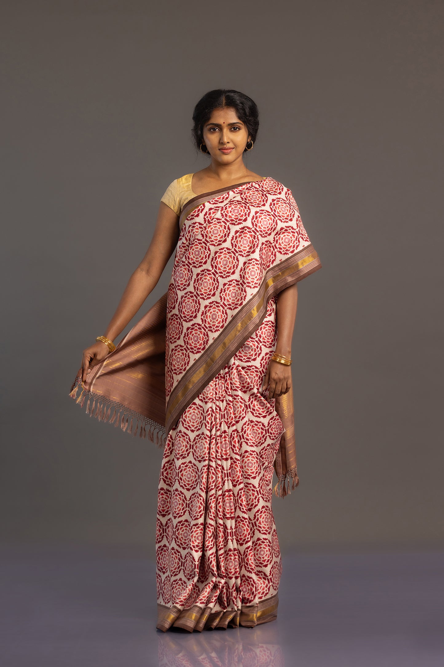 Aadarshini