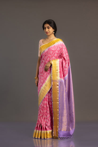 Aadhavi