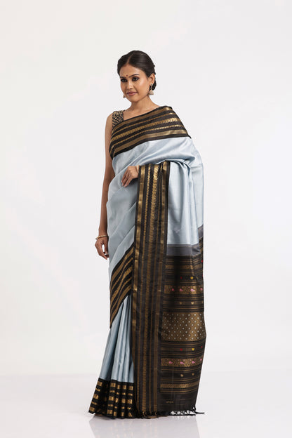 Avya